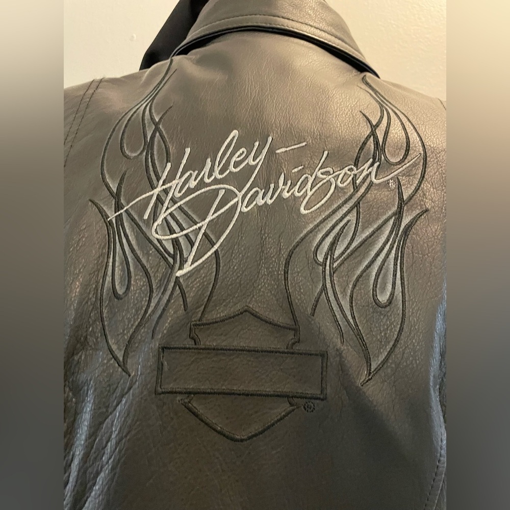 Authentic leather Harley riding jacket with liner and cold weather insert